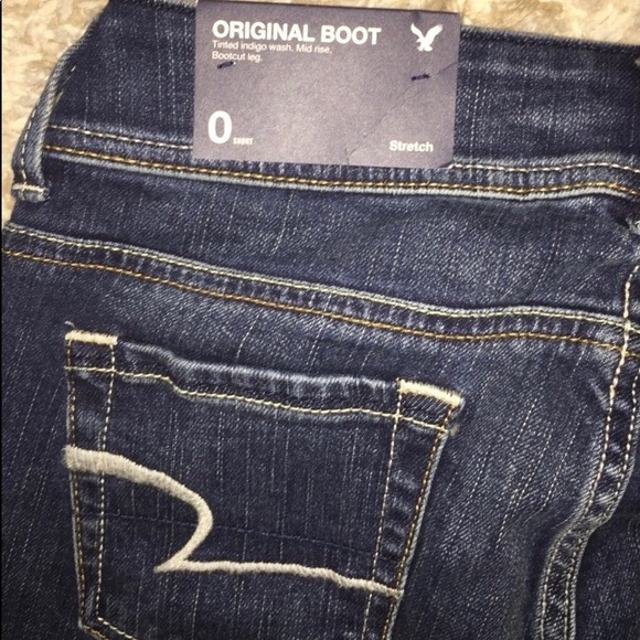 🙌NWT🙌 American Eagle Original Boot cut jeans - Picture 3 of 6